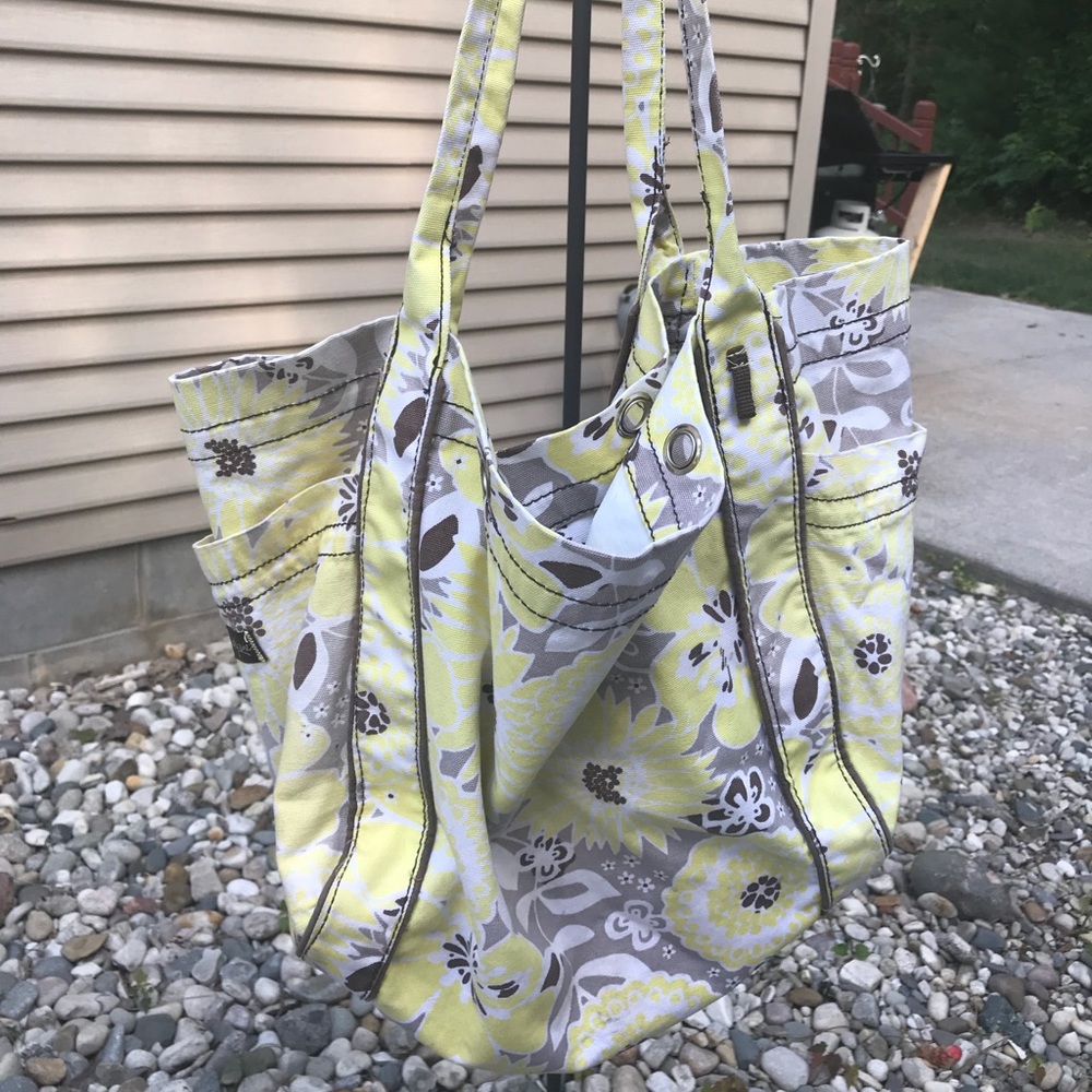 Thirty-one beach bag.